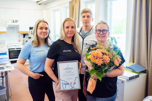 Fältarna på Åland tilldelas Åland Posts julmärkesmedel 2022